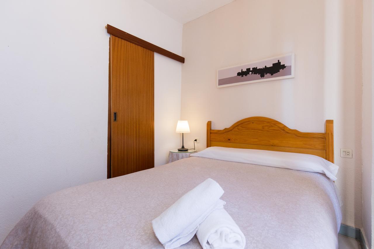 Pension Mesones Granada Luaran gambar