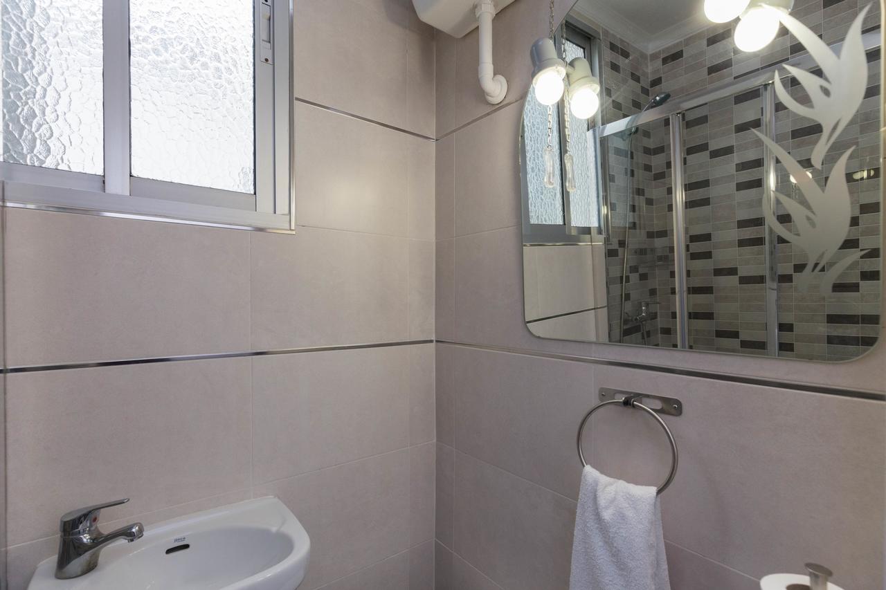 Pension Mesones Granada Luaran gambar