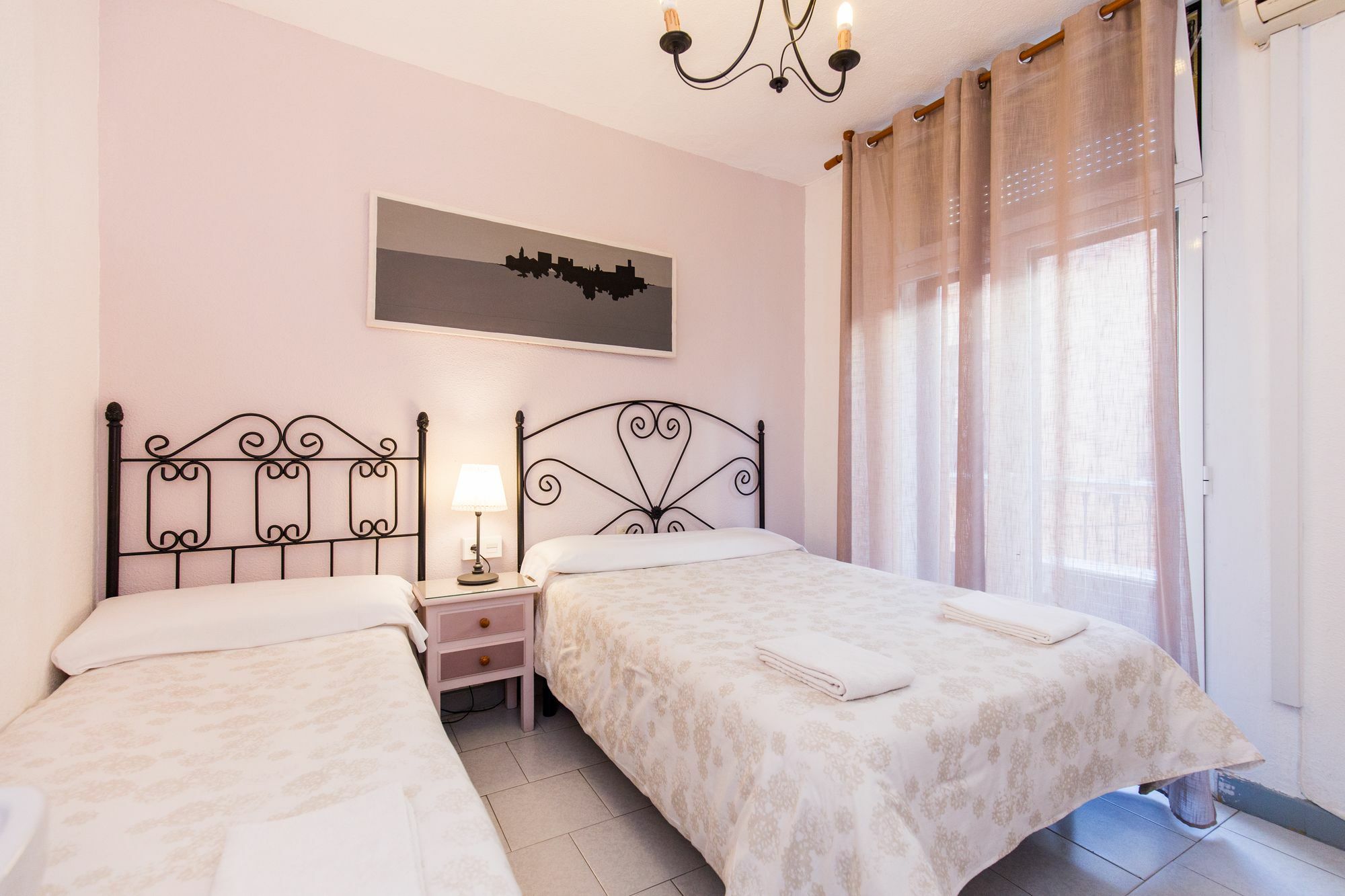 Pension Mesones Granada Luaran gambar